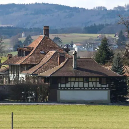 Проживание в семье Charmantes *