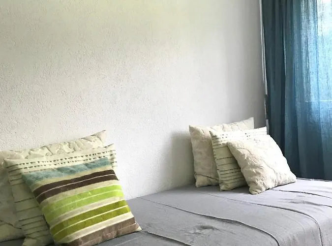 Séjour chez l'habitant Charmantes *